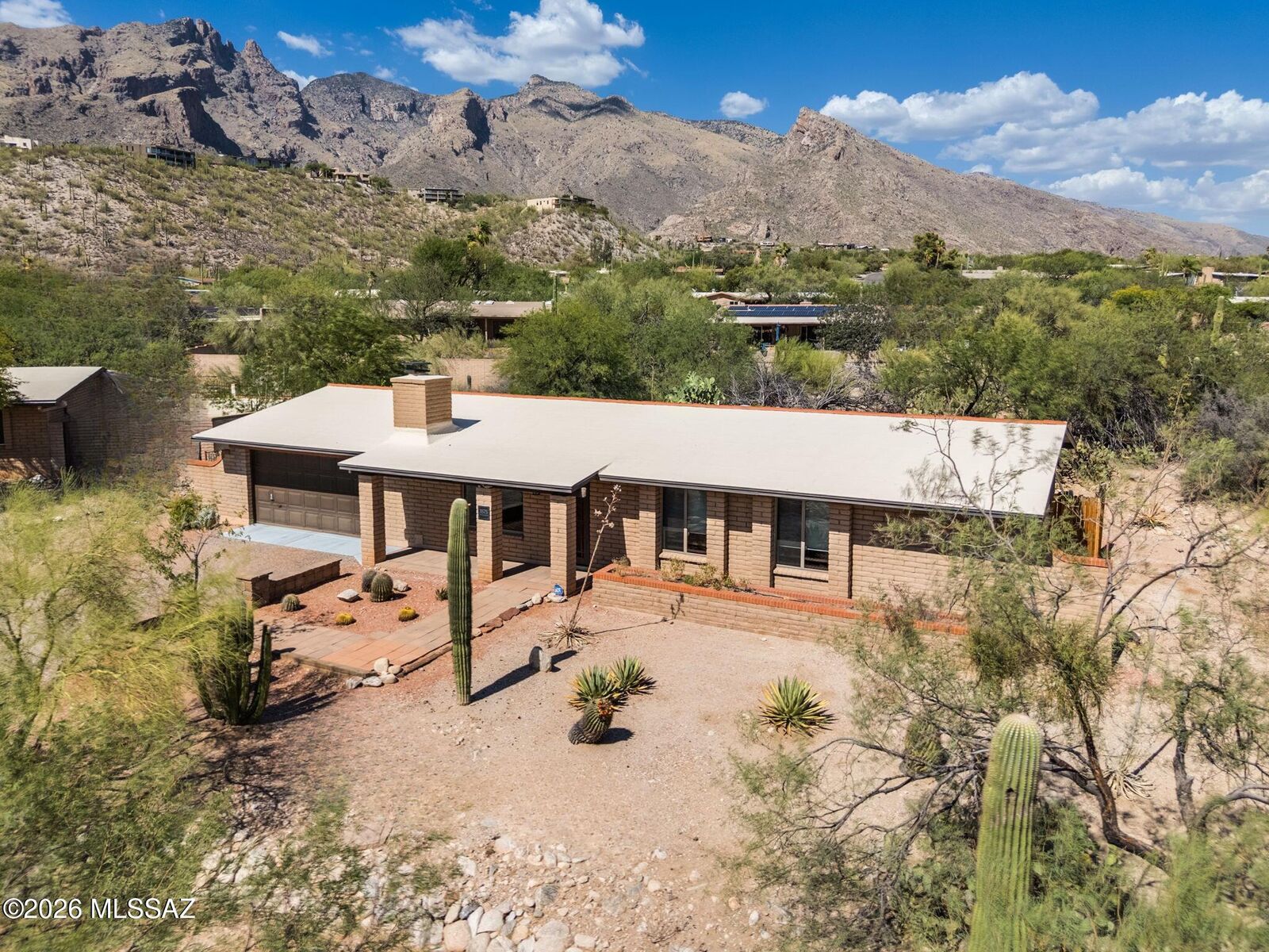 Property Photo:  3575 E Ventana Canyon Drive  AZ 85718 