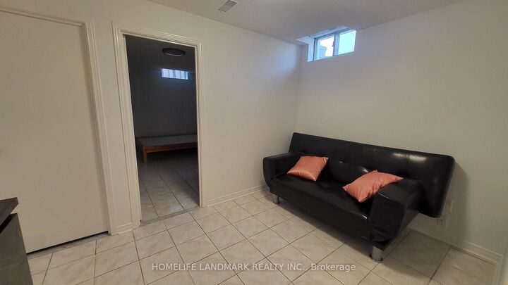 Property Photo:  75 Maitland Drive  ON L3R 4T6 