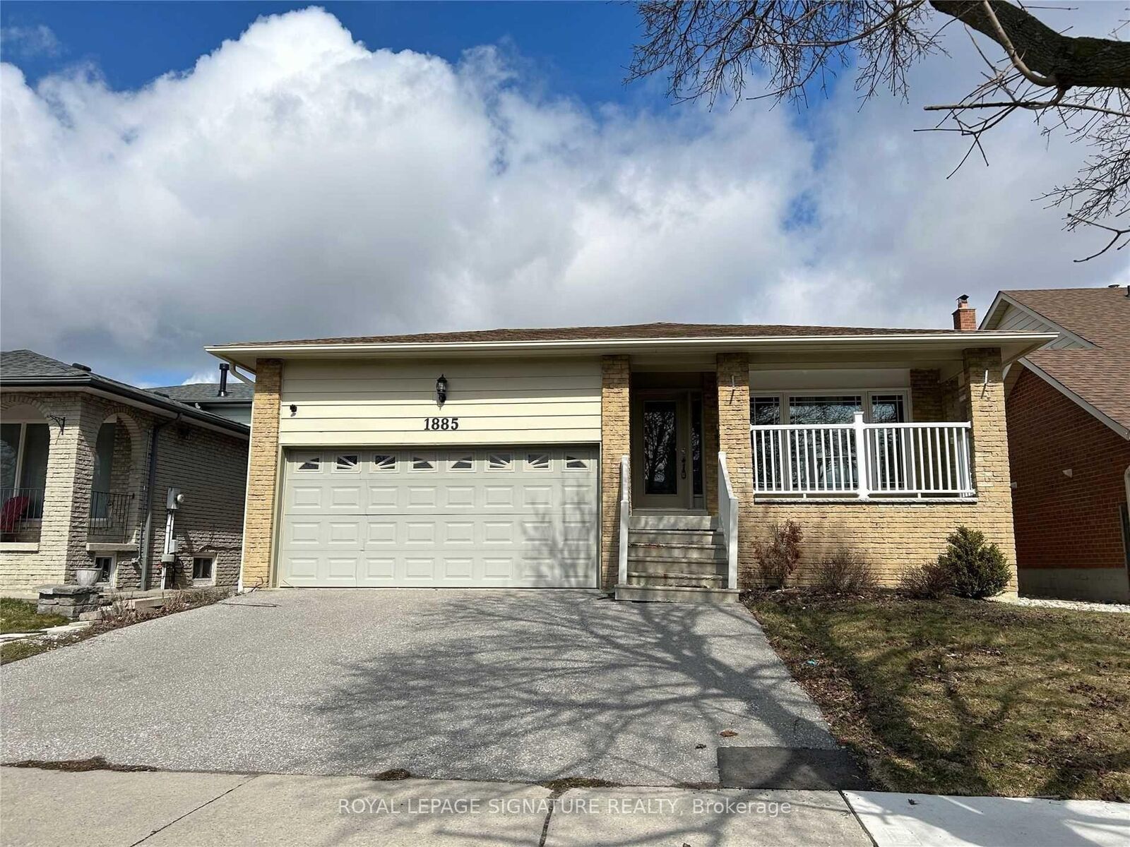 Photo de la propriété: 1885 Rosefield Road Lower ON L1V 3K1