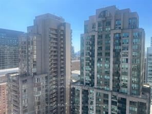 Property Photo: 763 Bay Street 2610 ON M5G 2R3