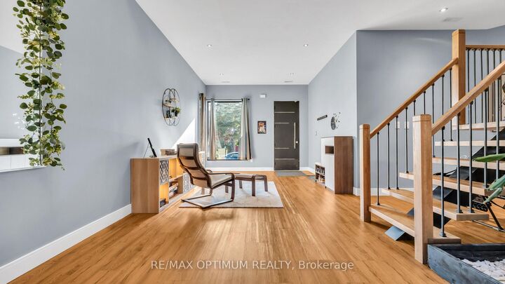 Property Photo: 644 Roselaire Trail ON L5R 3C5