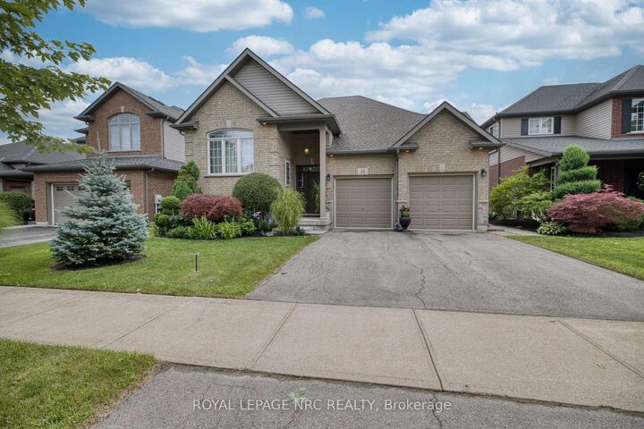 15 Fisher Drive — photo 1