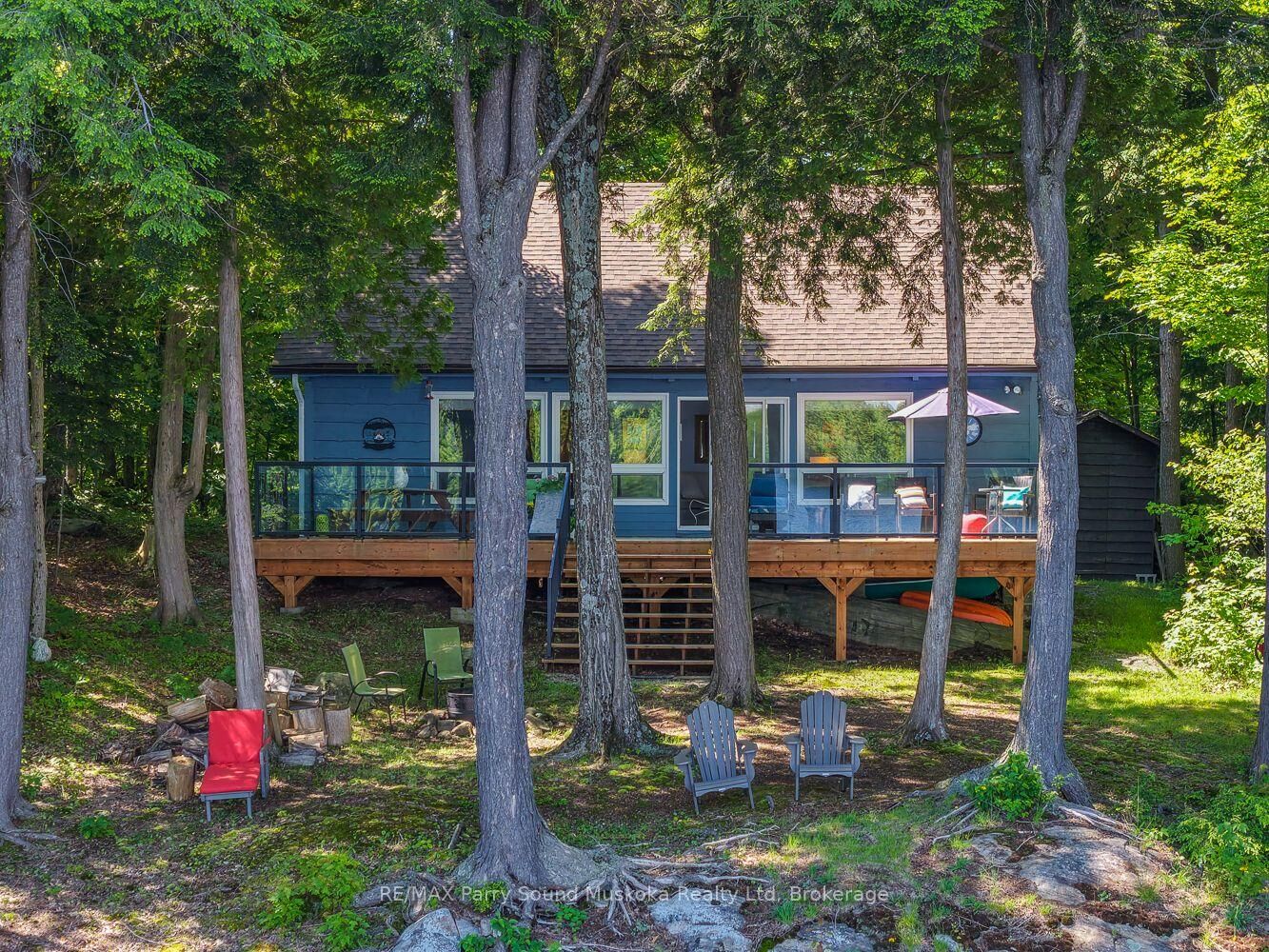 Property Photo: 2 South Point Drive ON P2A 0B4