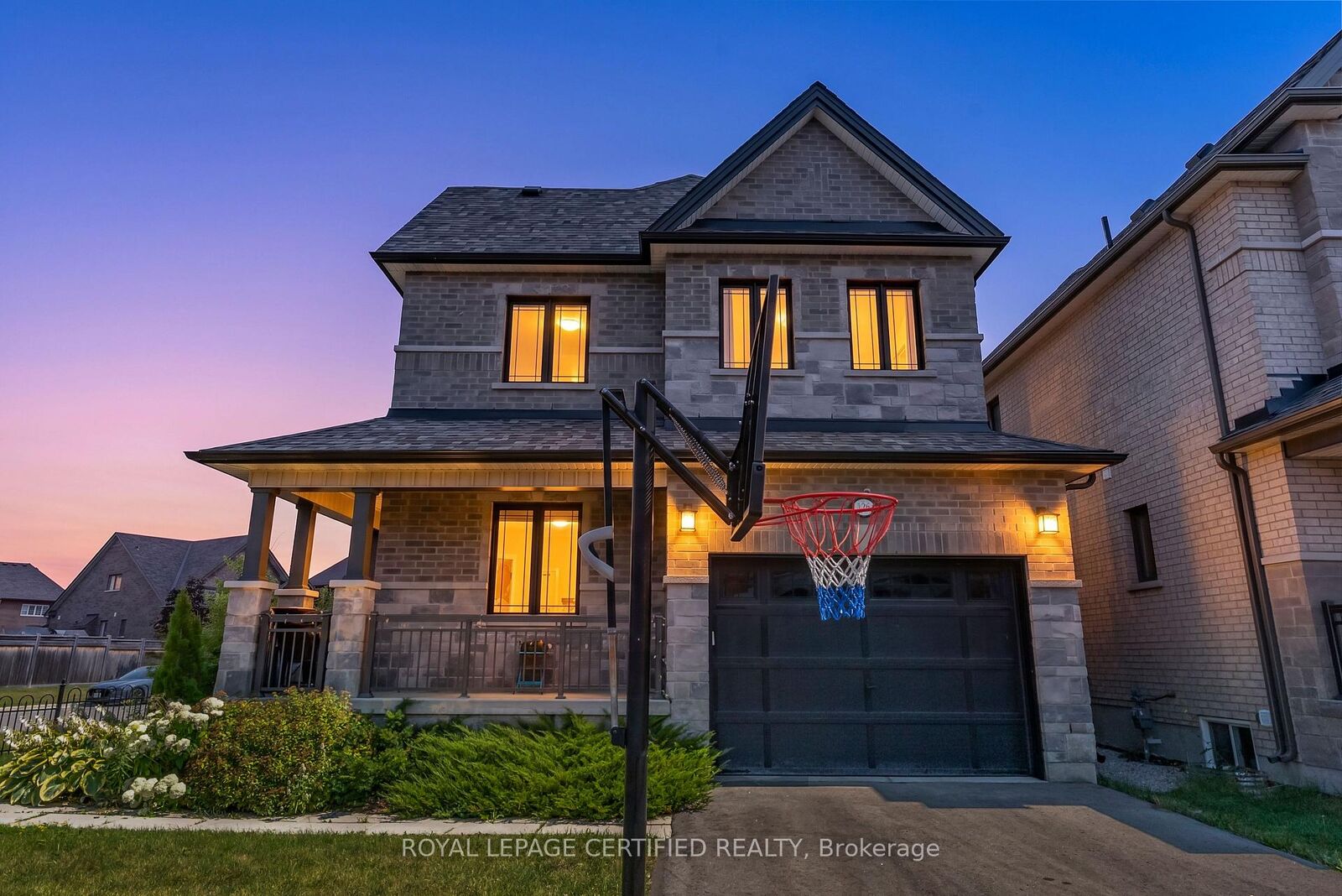 Property Photo: 126 Walker Boulevard ON L9R 0R2