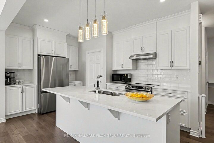 Property Photo: 396 Ventoux Avenue ON K4A 5L9
