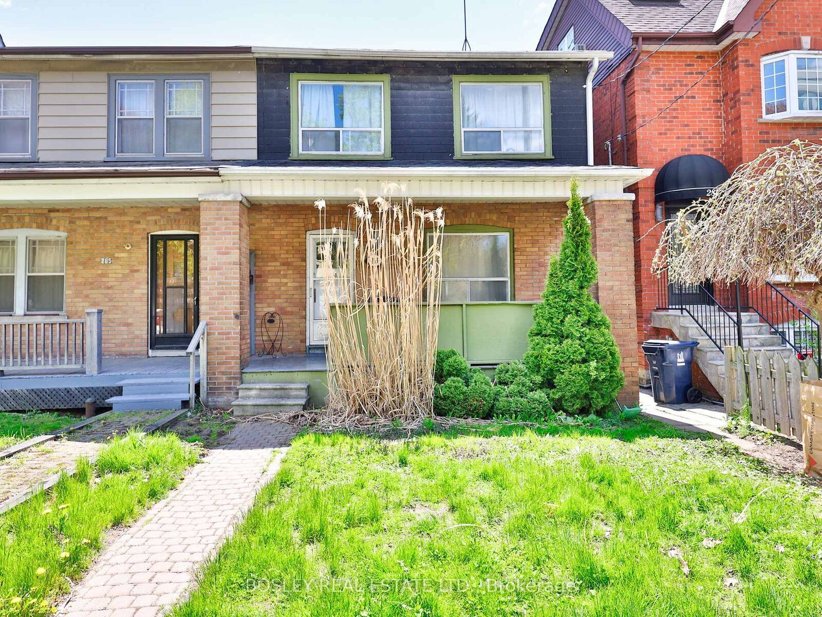 Property Photo: 283 Davisville Avenue Lower ON M4S 1H1