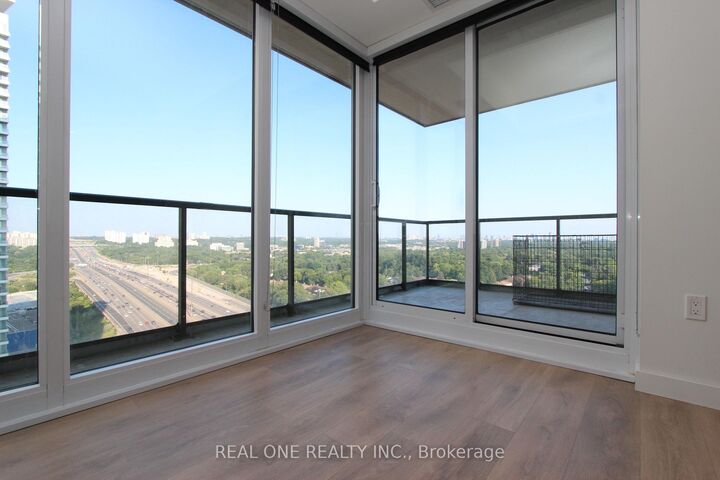 Property Photo: 85 McMahon Drive 2202 ON M2K 0H1
