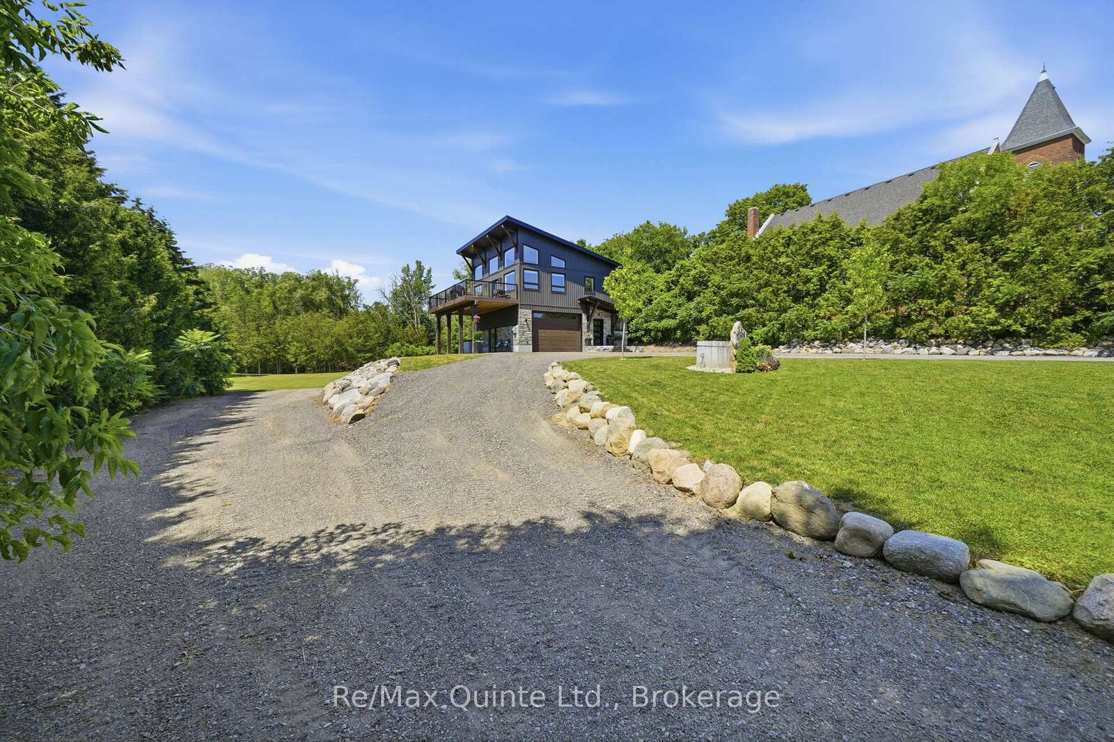 Property Photo: 868 Smith Street ON K0K 1H0