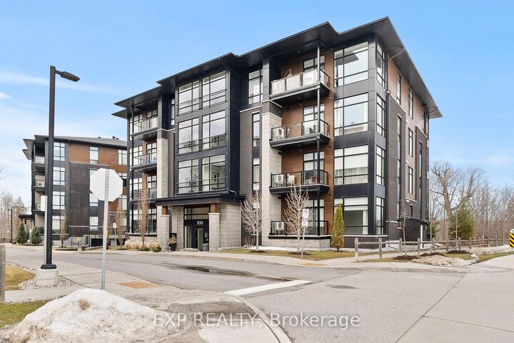 100 Cortile Private 301 — photo 1