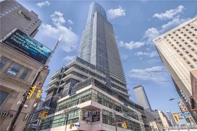 Property Photo: 388 Yonge Street 6110 ON M5B 0A4