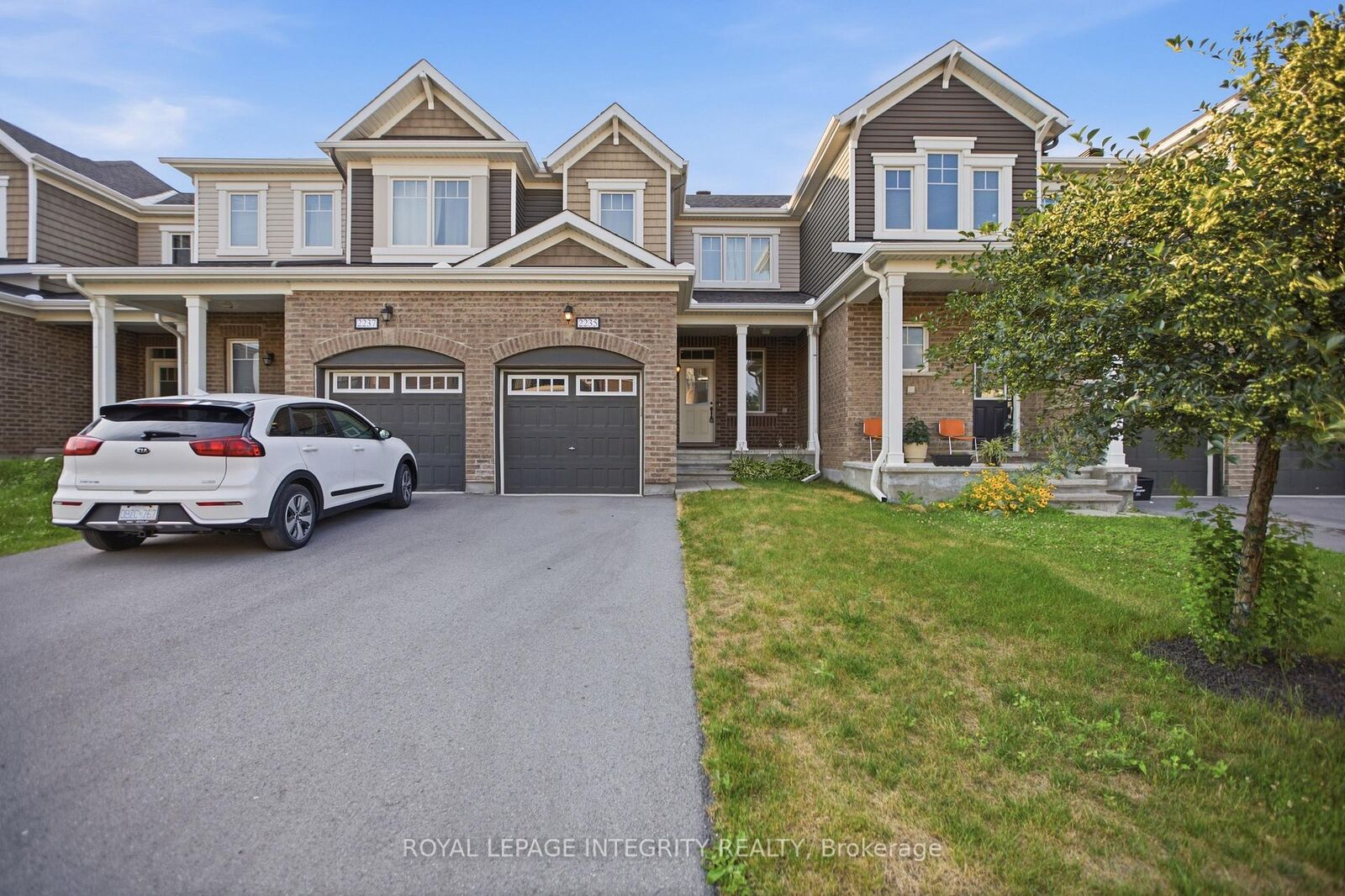 Property Photo: 2235 Watercolours Way ON K2J 6L3