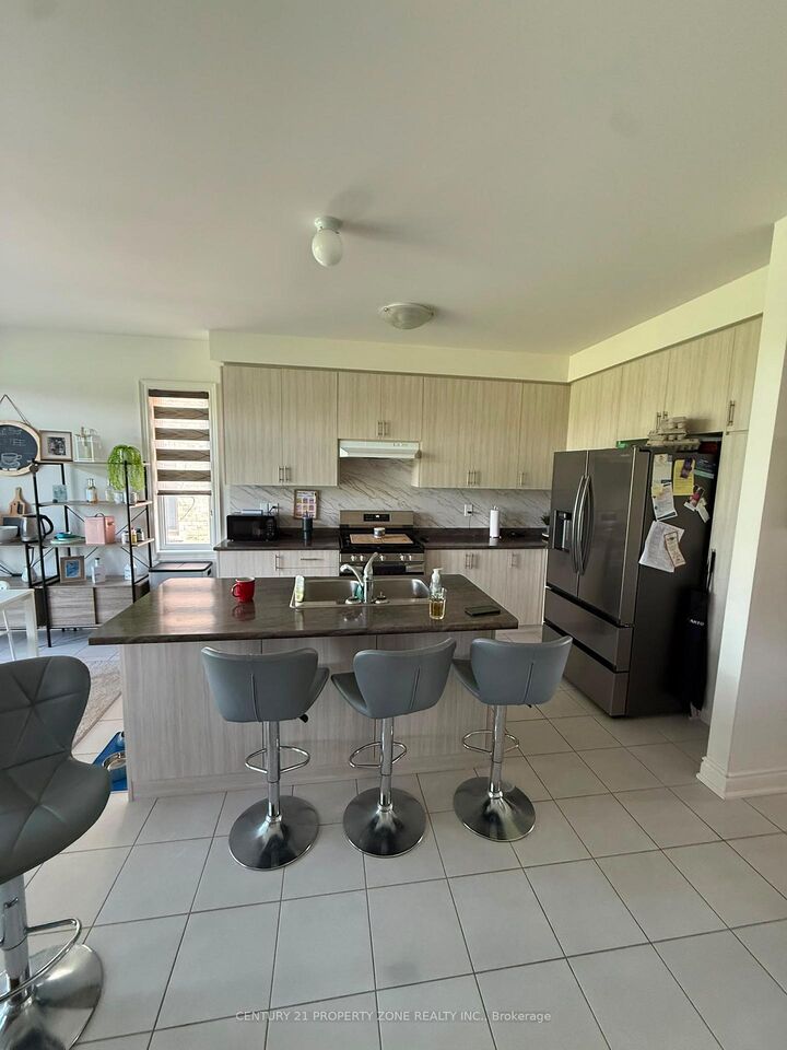 Property Photo: 128 Bloomfield Crescent E ON N1T 0G5