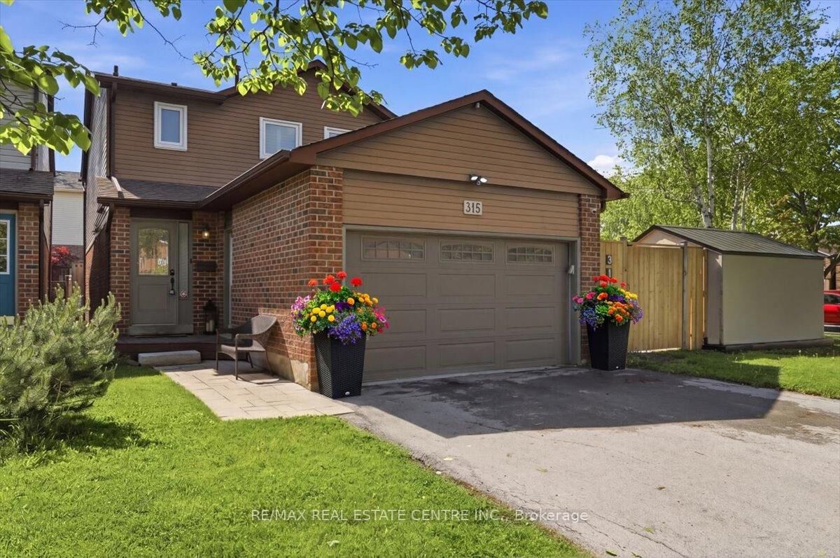 Property Photo:  315 Woodlawn Crescent  ON L9T 4V8 