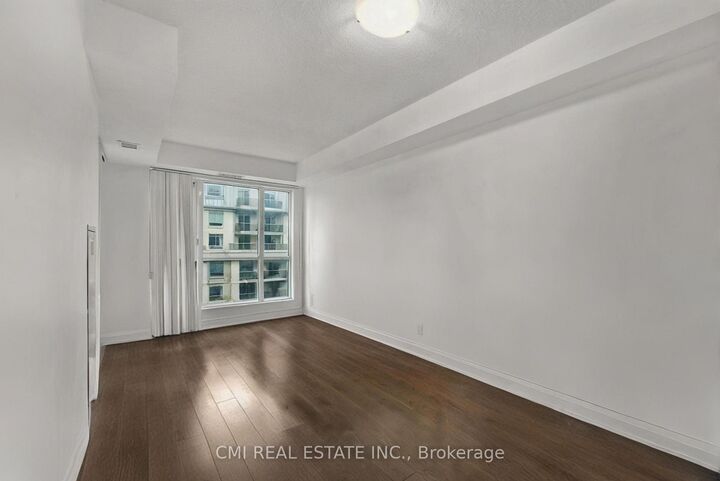 Property Photo:  17 Kenaston Gardens 509  ON M2K 0B9 