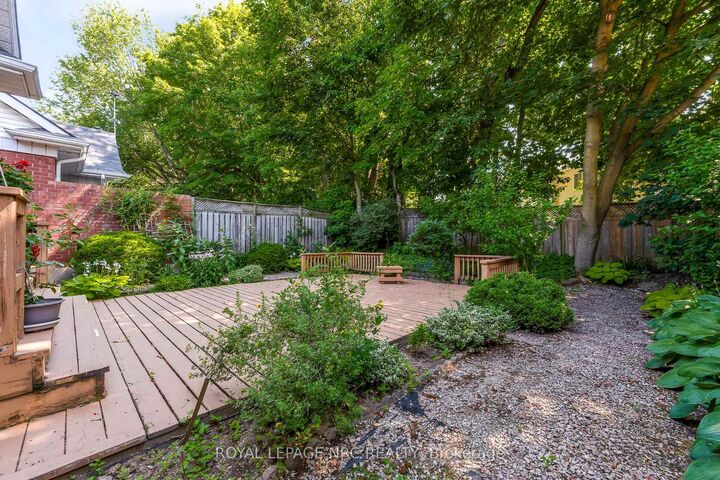 Property Photo: 25 Milburn Drive ON L0S 1E4
