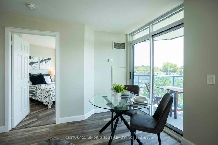 340 Watson Street W 402 — photo 1