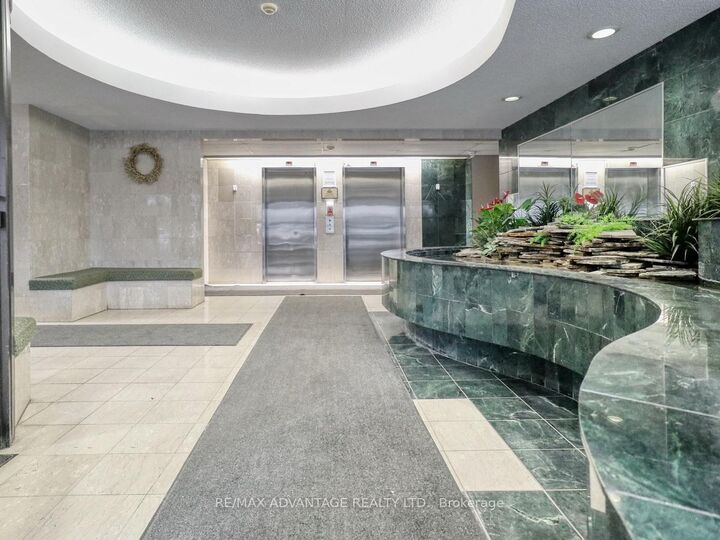 Property Photo: 744 Wonderland Road S 205 ON N6K 4K3