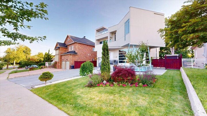 Property Photo: 64 Aviemore Drive ON M9L 2L7