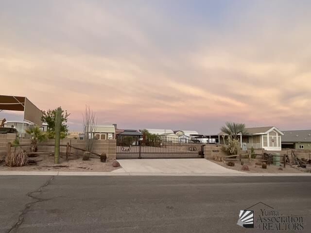 Property Photo: 10415 Mohave Trail AZ 85356