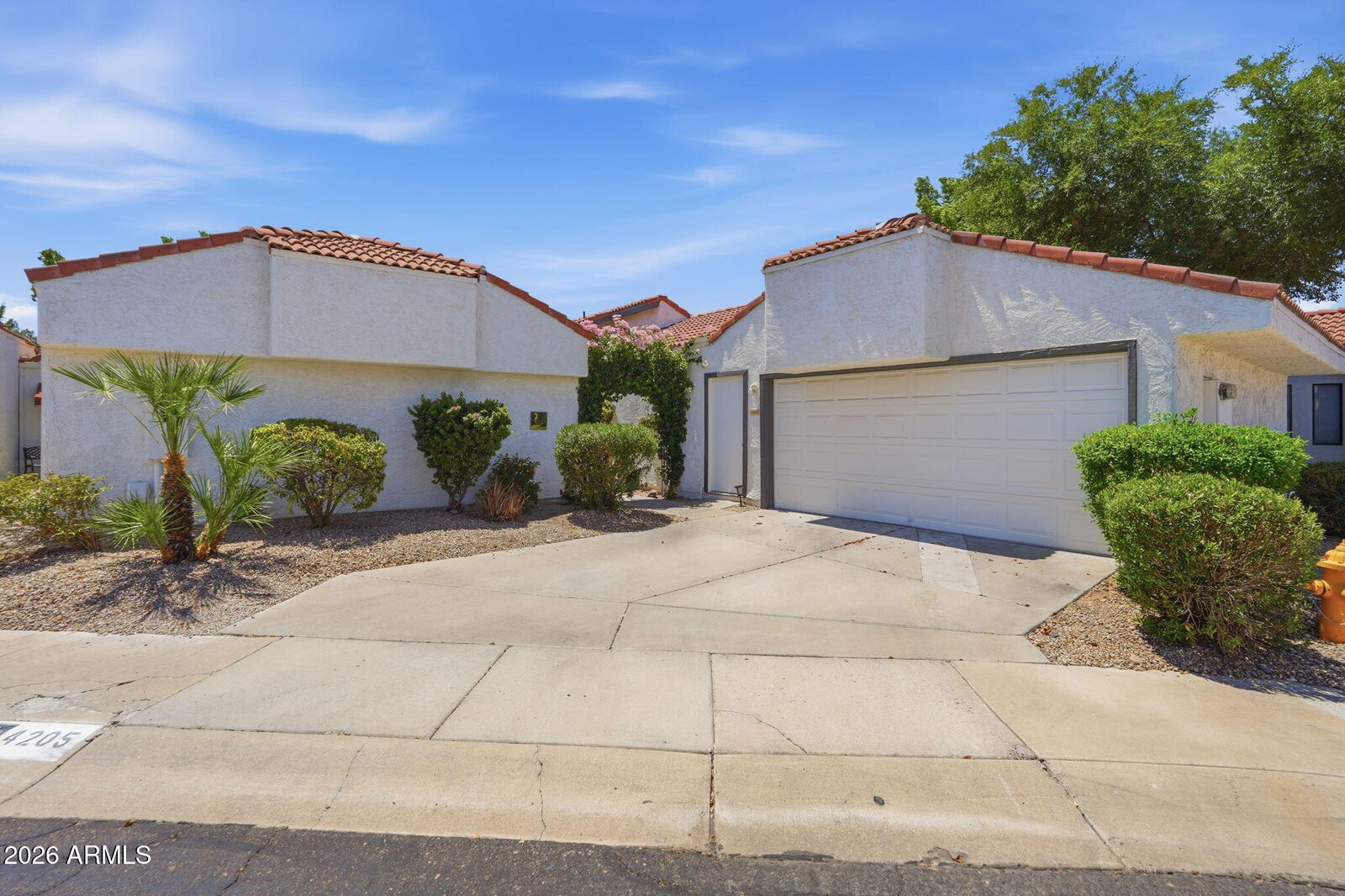 Property Photo: 4205 E Ludlow Drive AZ 85032
