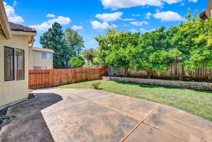 Property Photo:  1166 Mahogany Court  CA 94534 