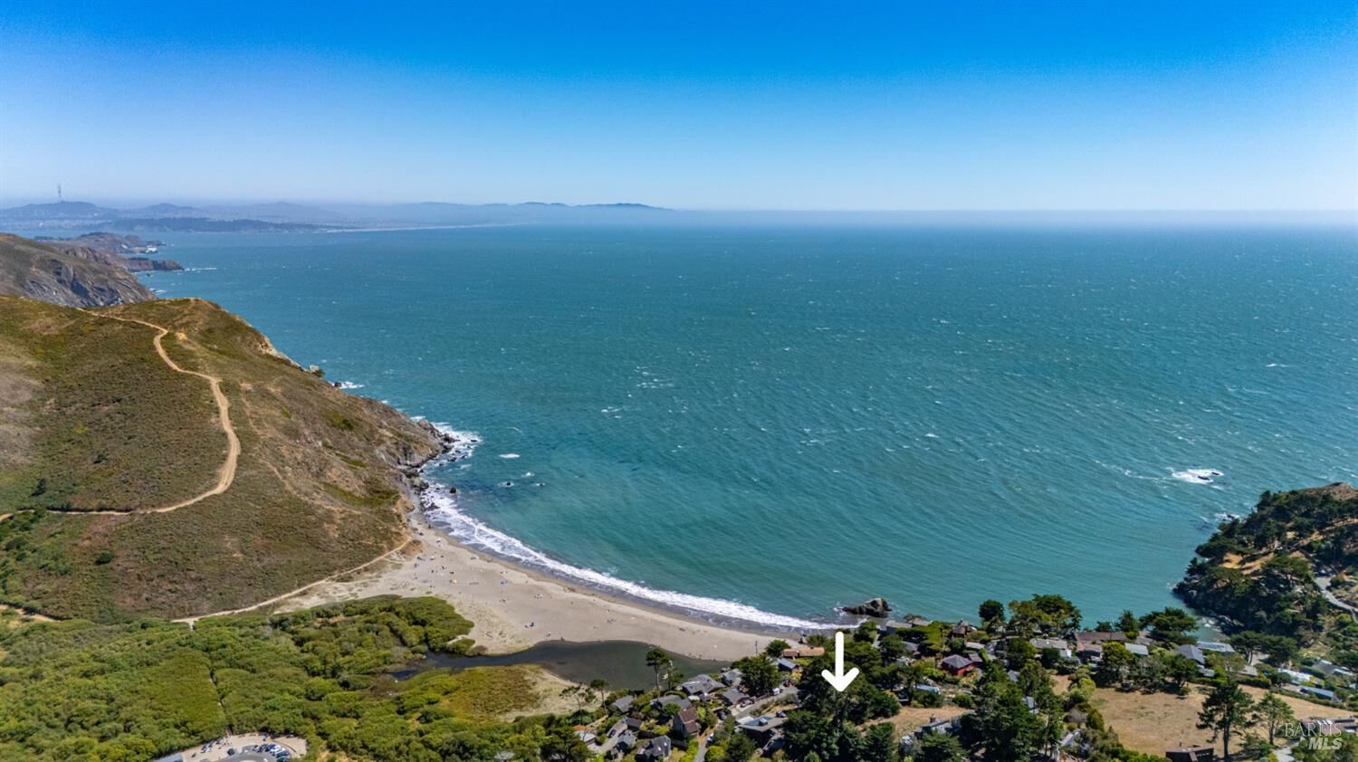 Property Photo:  120 Sunset Way  CA 94965 