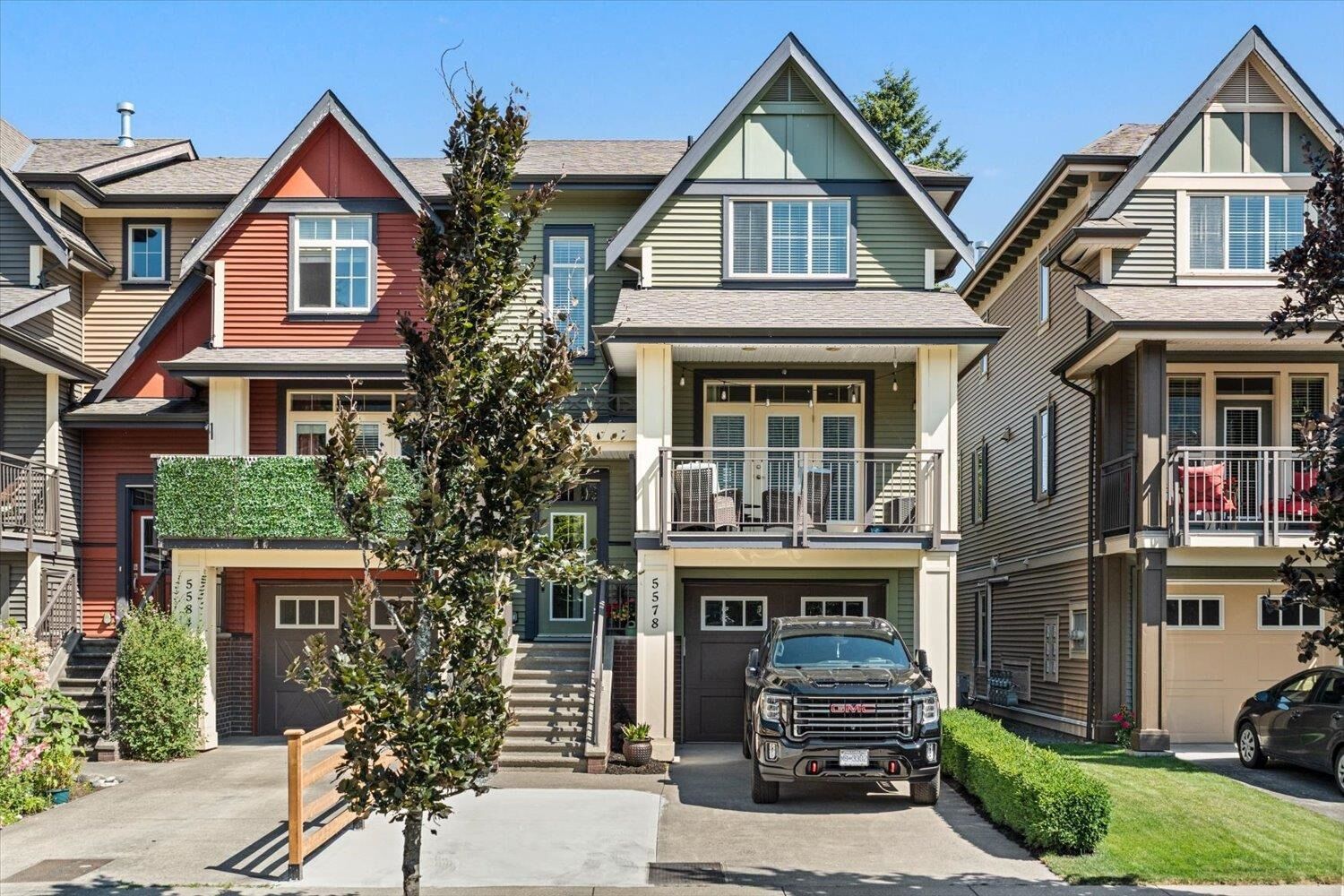 Property Photo: 5578 Chinook Street BC V2R 0T3