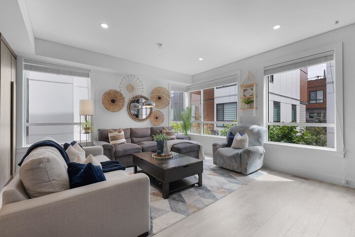 Property Photo: 19749 55 Avenue 20 BC V3A 0M2