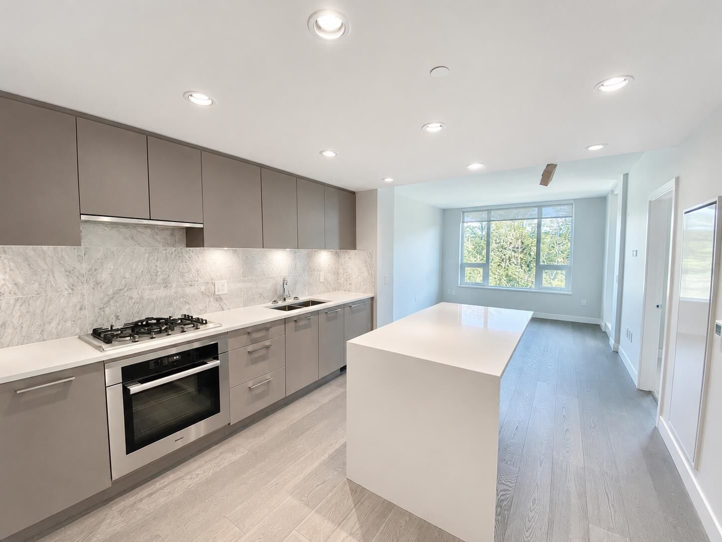 Property Photo:  5410 Shortcut Road 603  BC V6T 0C8 