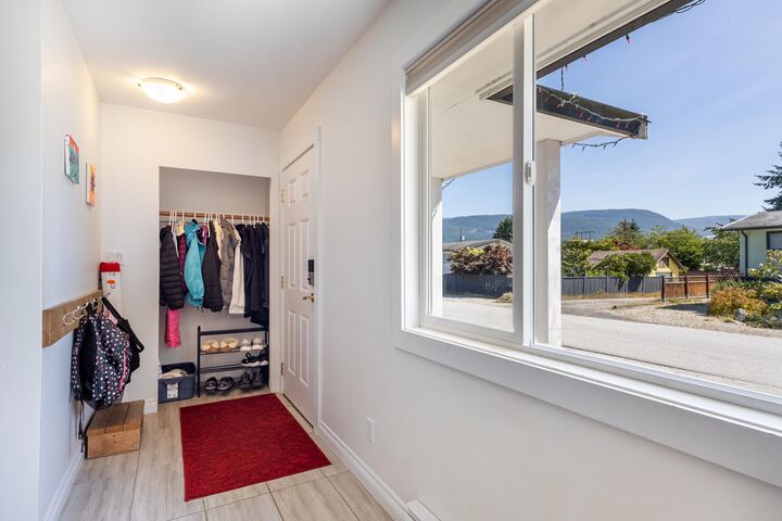 Property Photo:  5605 Ocean Avenue  BC V0N 3A0 