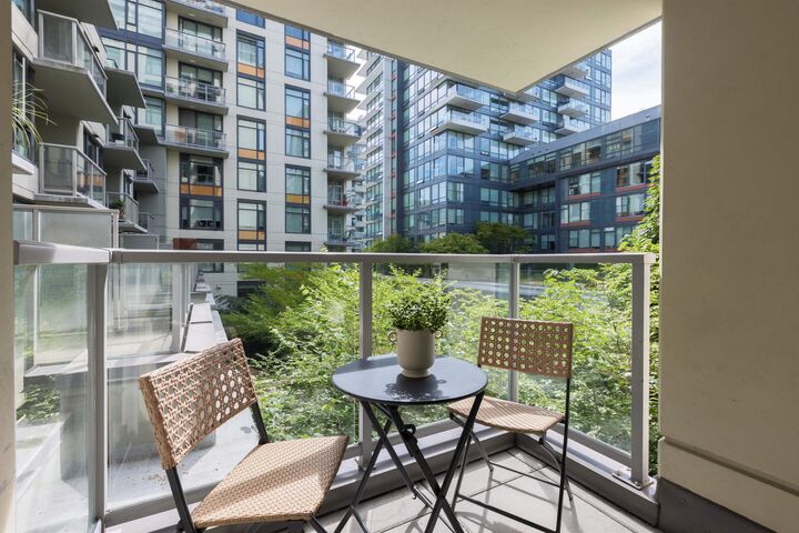 Property Photo:  138 W 1st Avenue 301  BC V5Y 0H5 