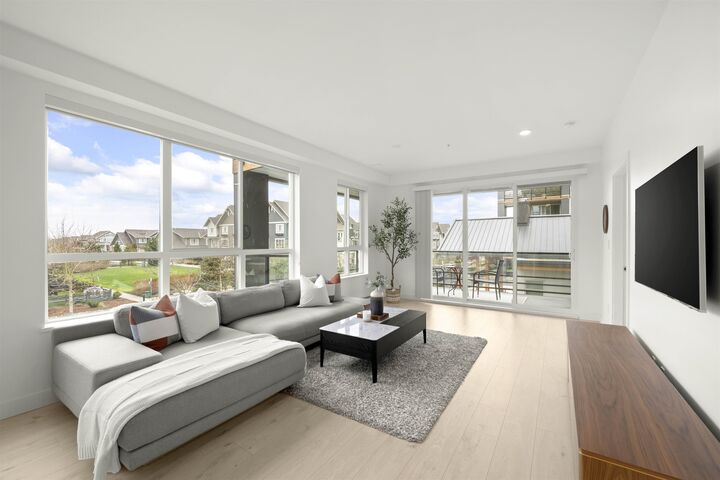 Property Photo: 1792 Starling Drive 219 BC V4M 0E4
