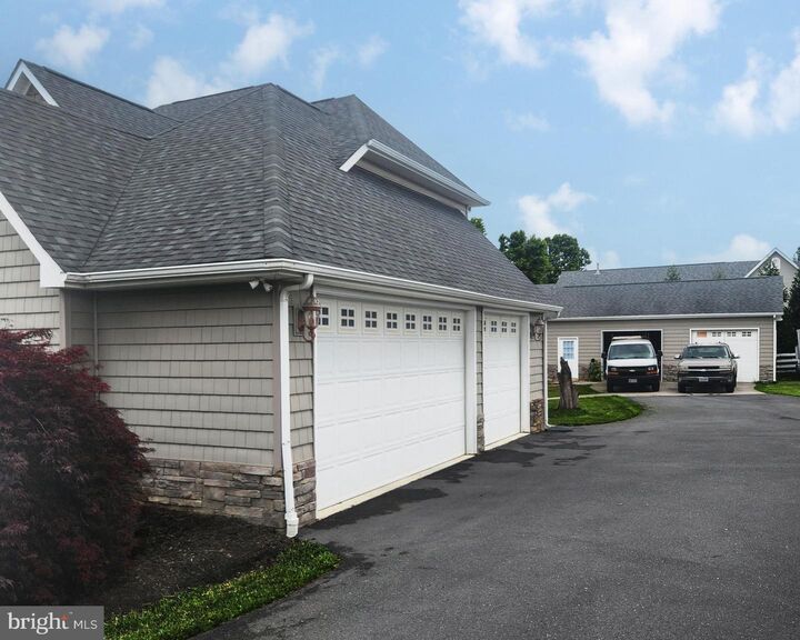 Property Photo: 336 Apple Valley Road VA 22602