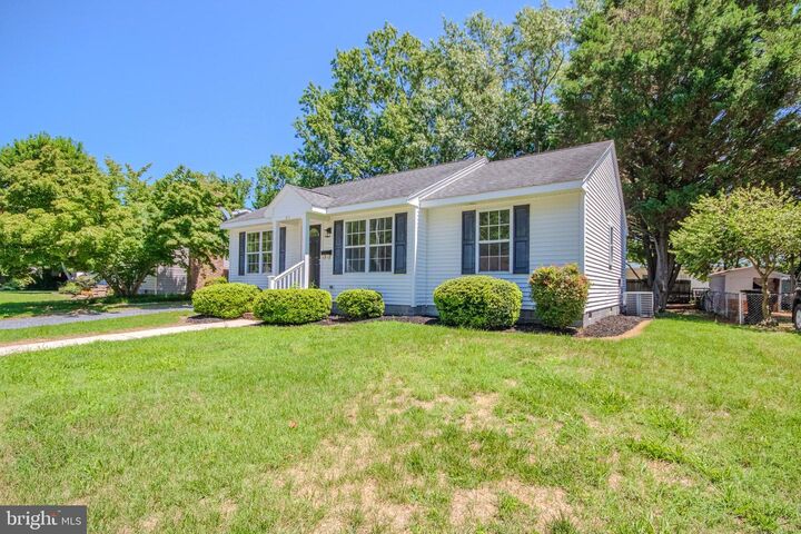 Property Photo: 811 Springfield Circle MD 21804