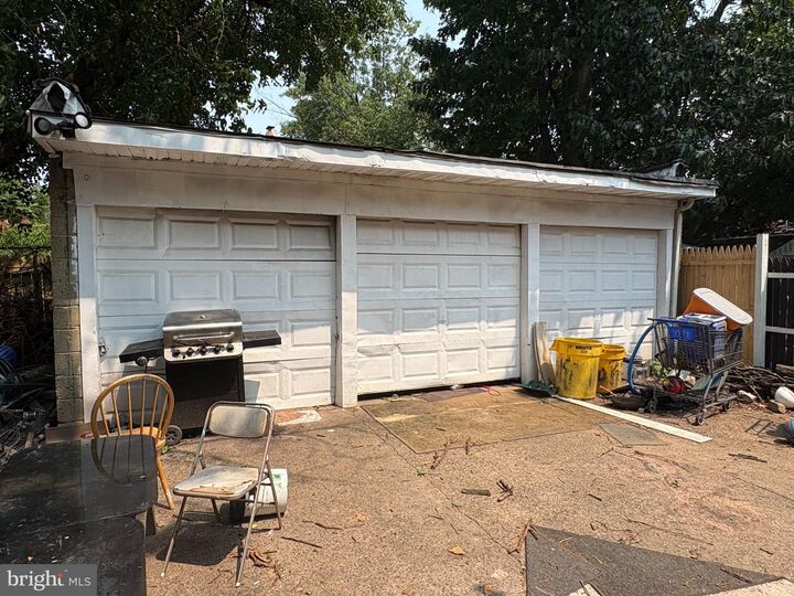 Property Photo: 1810 Chestnut Avenue NJ 08611