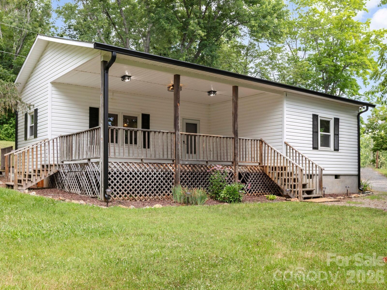 Property Photo:  47 Carolina Mountain Drive  NC 28715 