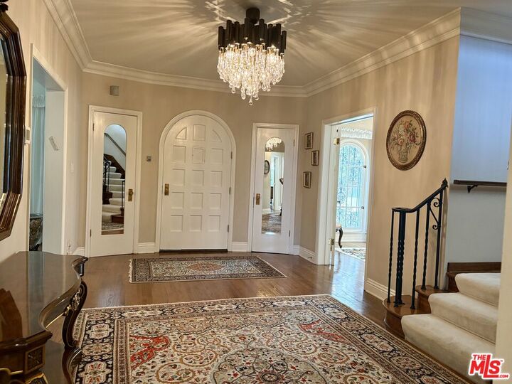 Property Photo: 414 N Las Palmas Ave CA 90004