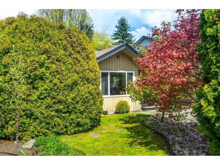 Property Photo: 15669 20 Avenue BC V4A 2A7