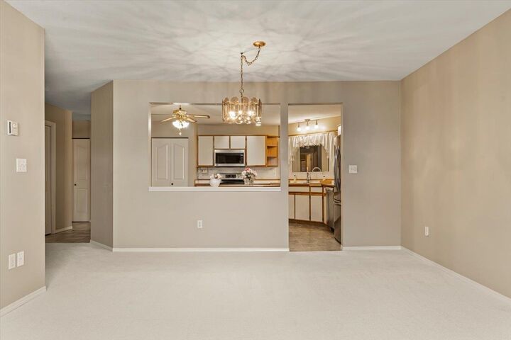 Property Photo:  45660 Knight Road 306  BC V2R 2X4 