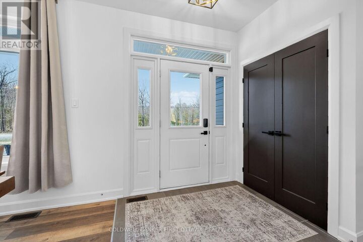 Photo de la propriété:  134 James Andrew Way  ON K7A 4S7 