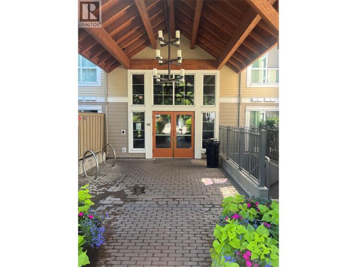 1089 Sunset Drive 318 — photo 1