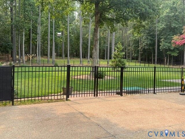 Property Photo: 12124 Glen Kilchurn Drive VA 23838