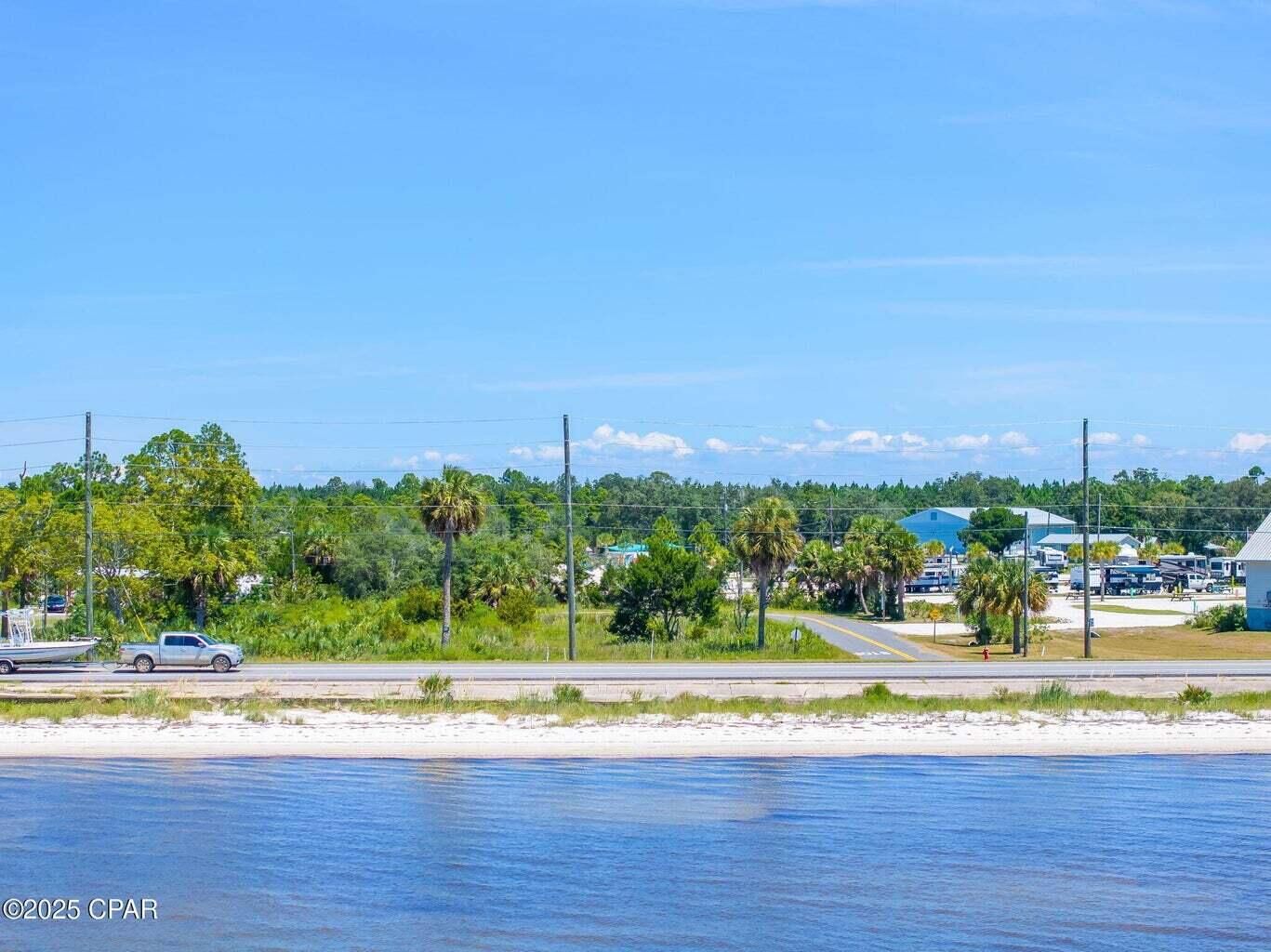 Property Photo: 2411 Victoria Avenue 2015 FL 32456