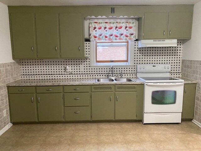 Property Photo: 616 E 33rd Street PA 16504