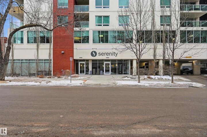 Property Photo: 10055 118 Street NW 805 AB T5K 0C1
