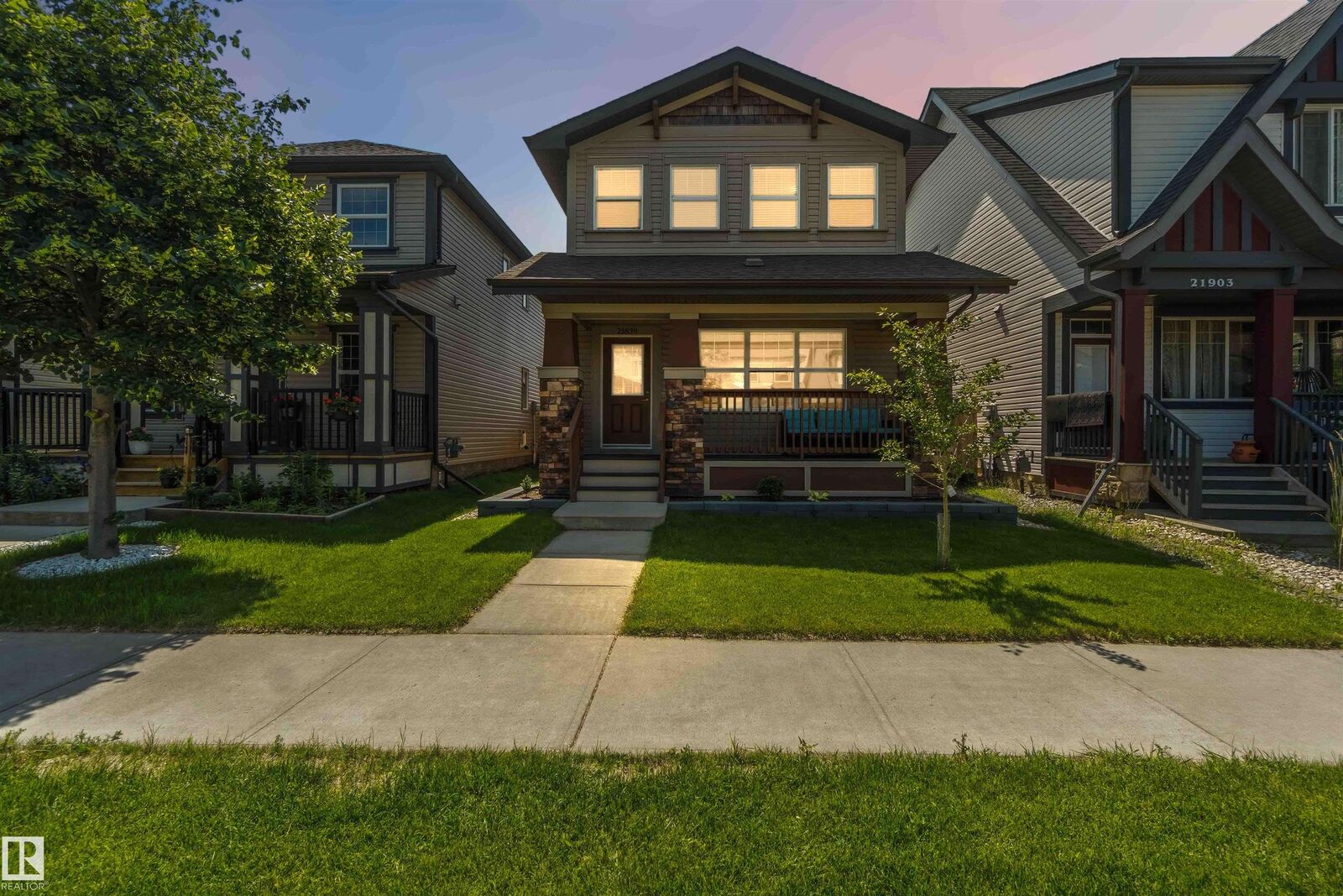 Property Photo: 21839 99 Avenue NW AB T5T 4M5