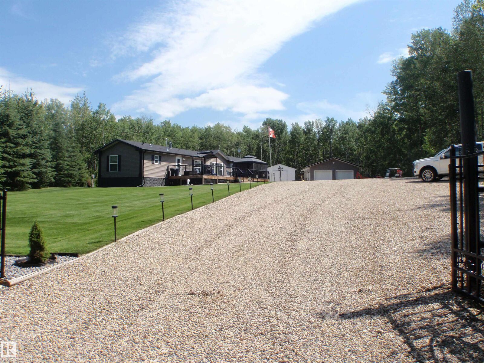 Property Photo:  68 59316 Rge Rd 54  AB T7N 1N3 