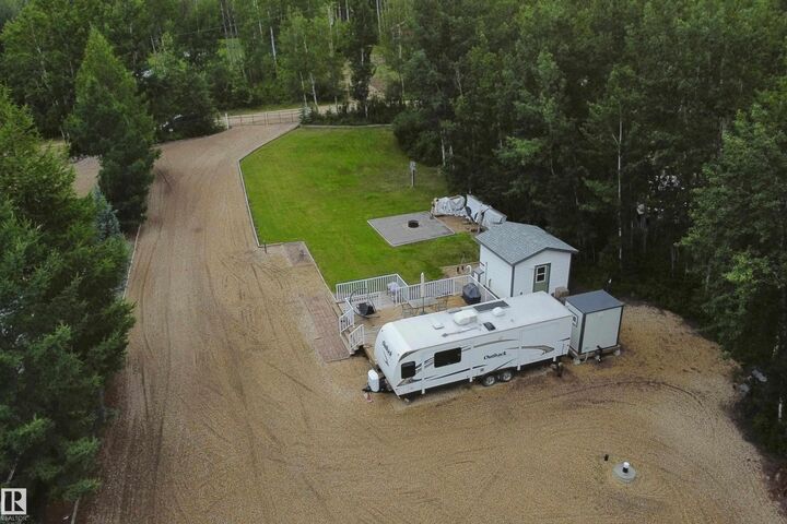 Property Photo: 39 59316 Rge Rd 54 AB T7N 1N3