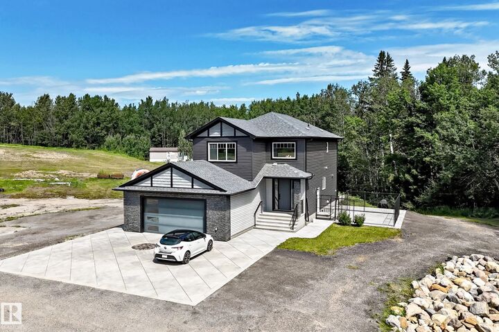 1226 Twp Road 540 — photo 1