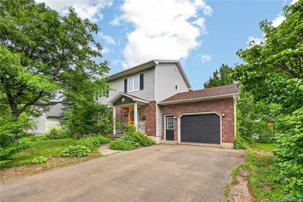 Property Photo:  64 Bridlewood  NB E1G 2H2 
